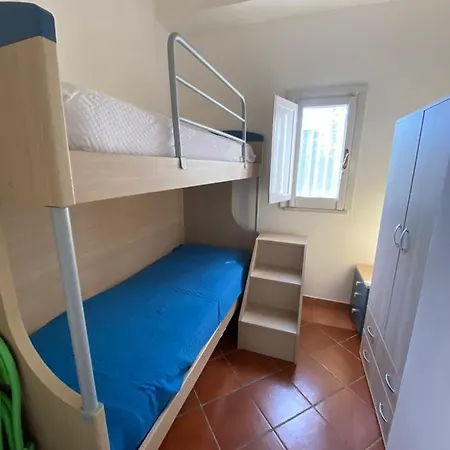 Holiday House Sunrise Sperlonga- Giardino-50M Mare-Park Gratuito E Portico Exterior photo