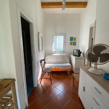 Holiday House Sunrise Sperlonga- Giardino-50M Mare-Park Gratuito E Portico Exterior photo