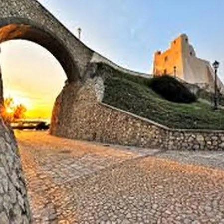 Holiday House Sunrise Sperlonga- Giardino-50M Mare-Park Gratuito E Portico Exterior photo
