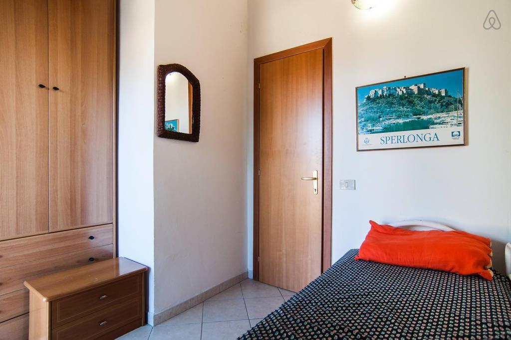House Sunrise Sperlonga- Giardino-50m Mare-park Gratuito E Portico Sperlonga