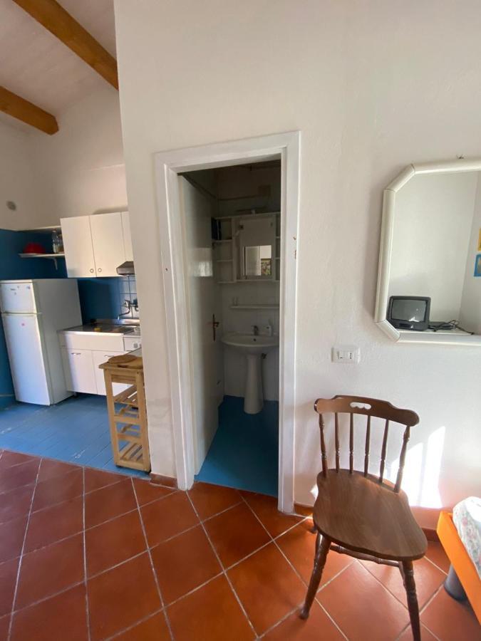 House Sunrise Sperlonga- Giardino-50m Mare-park Gratuito E Portico Holiday home